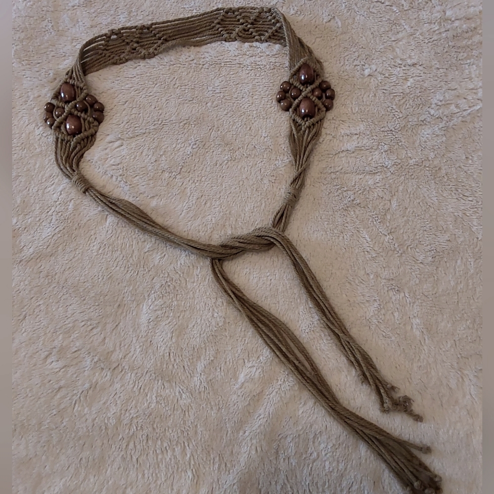 🌺 Macrame Beaded Tie Belt